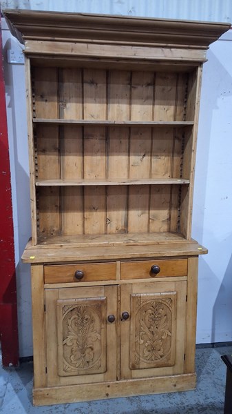 Lot 170 - PINE KITCHEN DRESSER