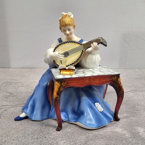 Lot 1164 - ROYAL DOULTON FIGURE