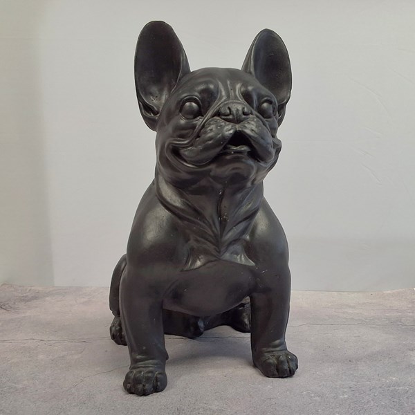 Lot 1084 - DOG STATUE