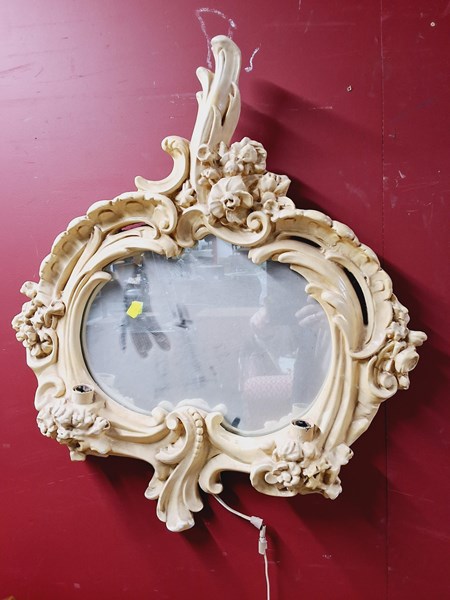 Lot 13 - MIRROR