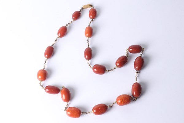 Lot 1008 - NECKLACE