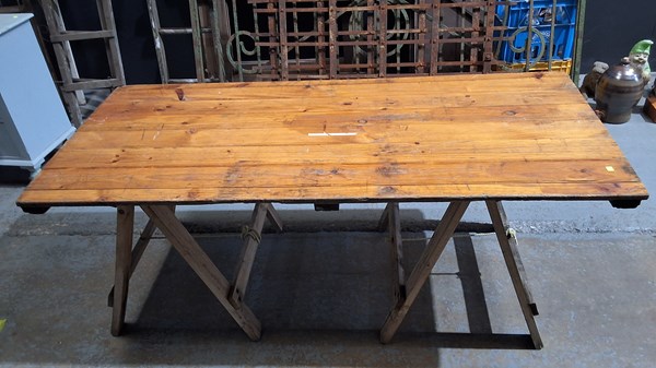 Lot 362 - TRESTLE TABLE