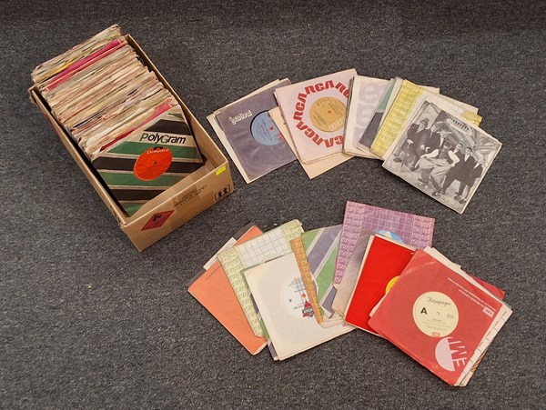 Lot 1227 - ROCK & POP 45'S