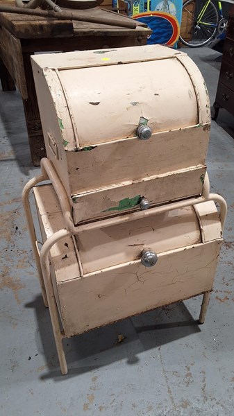 Lot 191 - BREAD BINS