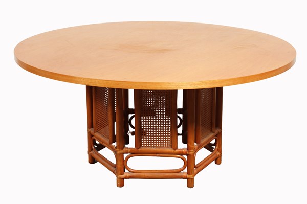 Lot 101 - DINING TABLE