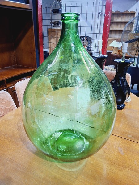 Lot 263 - CARBOY