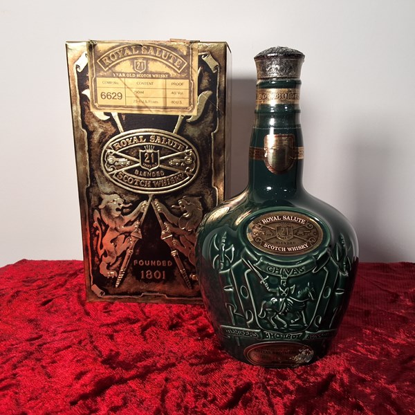 Lot 1 - CHIVAS ROYAL SALUTE 21yo