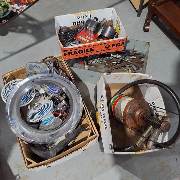 Lot 197 - AUTOMOTIVE TOOLS & SPARES