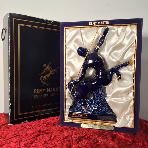 Lot 28 - REMY MARTIN COGNAC