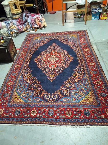 Lot 359 - PERSIAN RUG