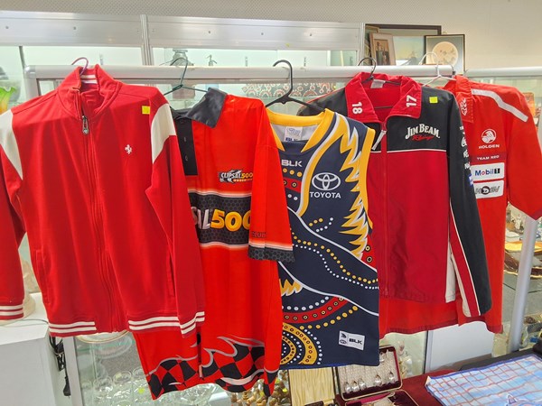 Lot 1337 - MOTORSPORTS & AFL CLOTHING