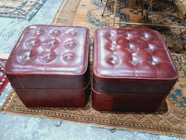 Lot 144 - OTTOMANS