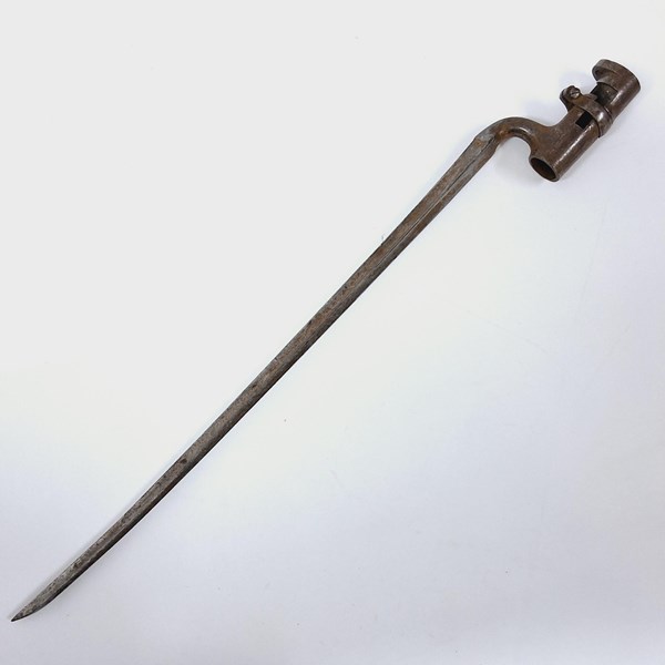 Lot 1246 - SOCKET BAYONET