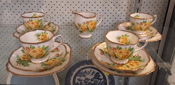 Lot 1339 - ROYAL ALBERT TRIOS