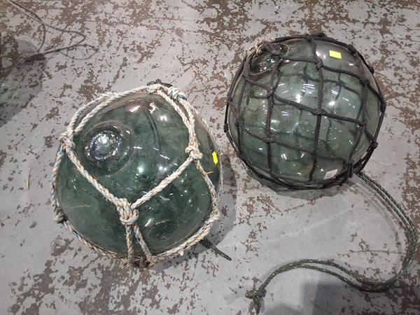 Lot 59 - FISHING FLOATS