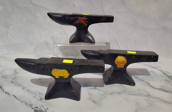 Lot 1228 - ANVILS