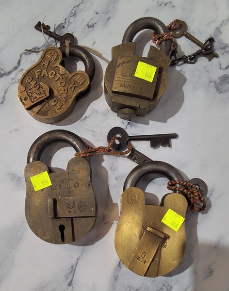 Lot 1252 - PADLOCKS