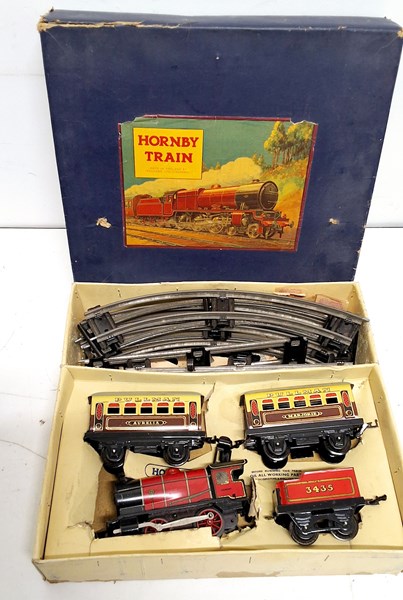 Lot 1380 - TRAIN SET