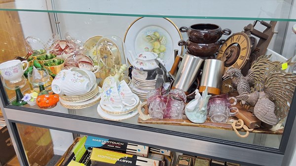 Lot 1446 - CHINA, GLASSWARE & HOMEWARES