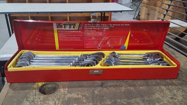 Lot 1251 - RATCHET SPANNER SET