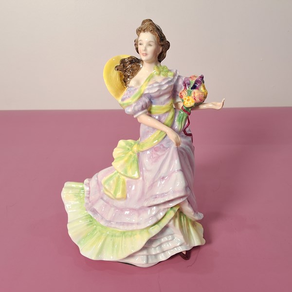 Lot 1431 - ROYAL DOULTON FIGURE