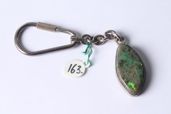 Lot 1059 - SILVER OPAL KEY CHAIN