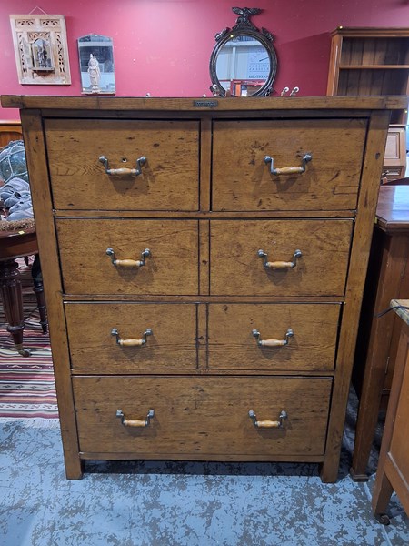 Lot 96 - CHEST OF DRAWERS