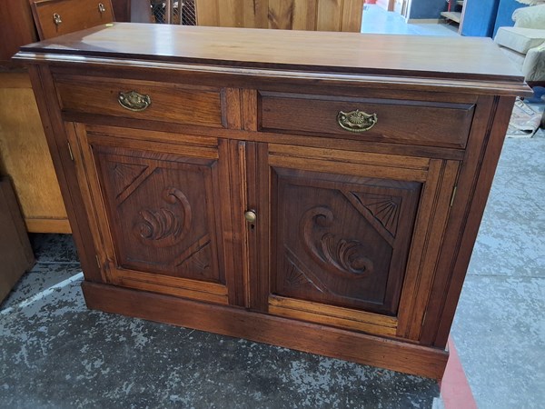 Lot 254 - DRESSER BASE