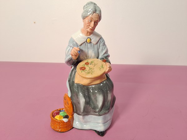 Lot 1170 - ROYAL DOULTON FIGURE