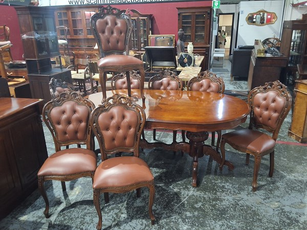 Lot 44 - DINING SUITE