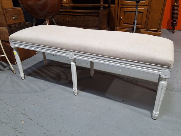 Lot 168 - BENCH