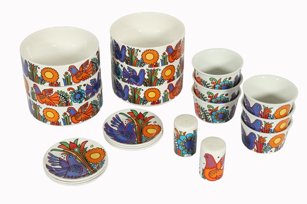 Lot 1173 - ACAPULCO DINNERWARE