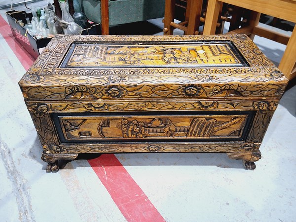 Lot 255 - CAMPHOR WOOD CHEST