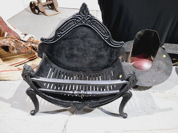 Lot 298 - FIRE HEARTH