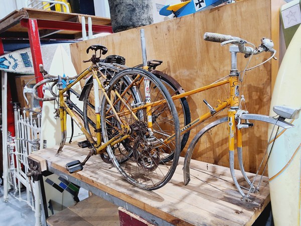 Lot 243 - PUSHBIKES