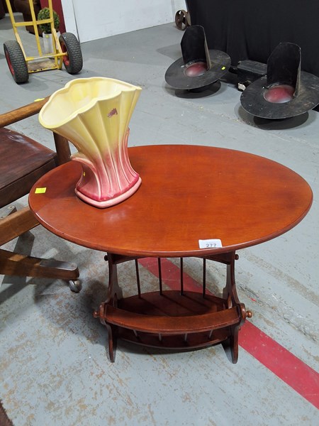 Lot 305 - SIDE TABLE AND VASE