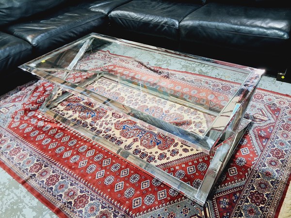 Lot 109 - COFFEE TABLE