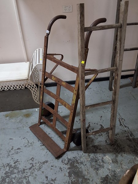 Lot 306 - SACK TRUCK TROLLEY