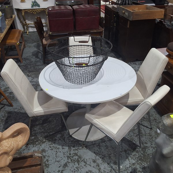 Lot 184 - TABLE AND CHAIRS