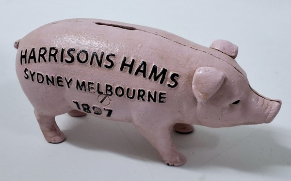 Lot 1253 - PIGGY BANK