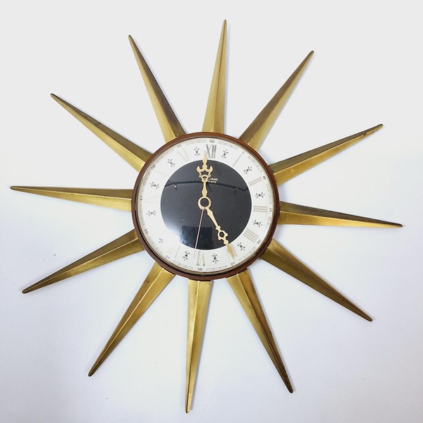 Lot 1107 - STARBURST CLOCK