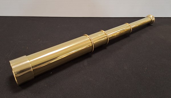 Lot 1140 - TELESCOPE