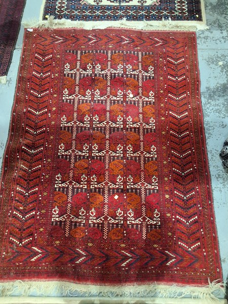 Lot 269 - RUG