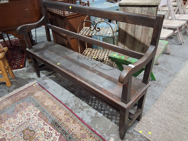 Lot 202 - RAILWAY BENCH