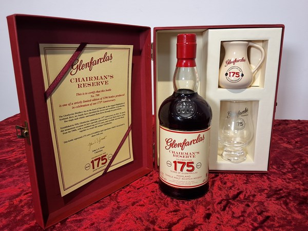 Lot 46 - GLENFARCLAS CHAIRMAN'S RESERVE WHISKY