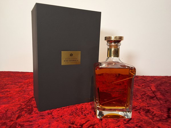 Lot 22 - JOHNNIE WALKER KING GEORGE V WHISKY