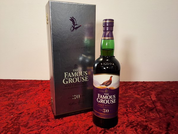 Lot 52 - THE FAMOUS GROUSE 30 WHISKY