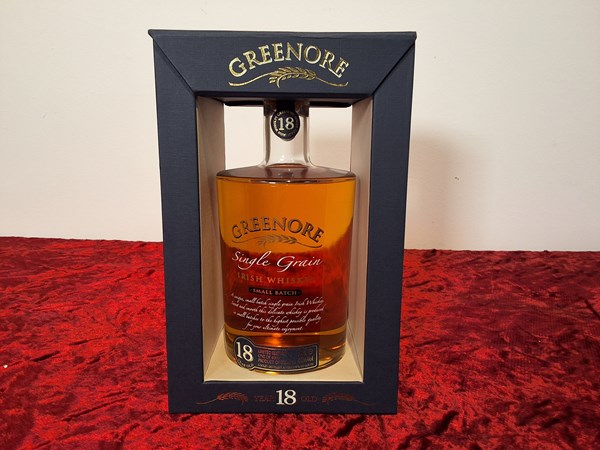 Lot 104 - GREENORE 18 IRISH WHISKY