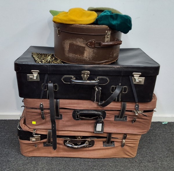 Lot 1069 - LEATHER SUITCASES & HATBOX WITH HATS