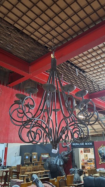 Lot 229 - CHANDELIER